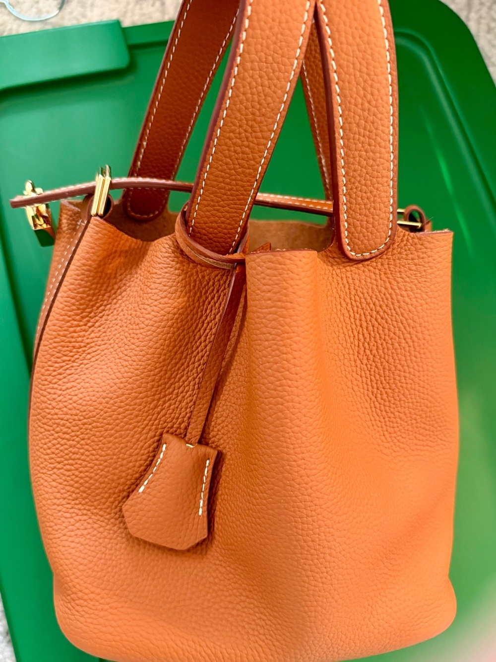 Generic Leather Bucket Handbag in saddle color brand new
